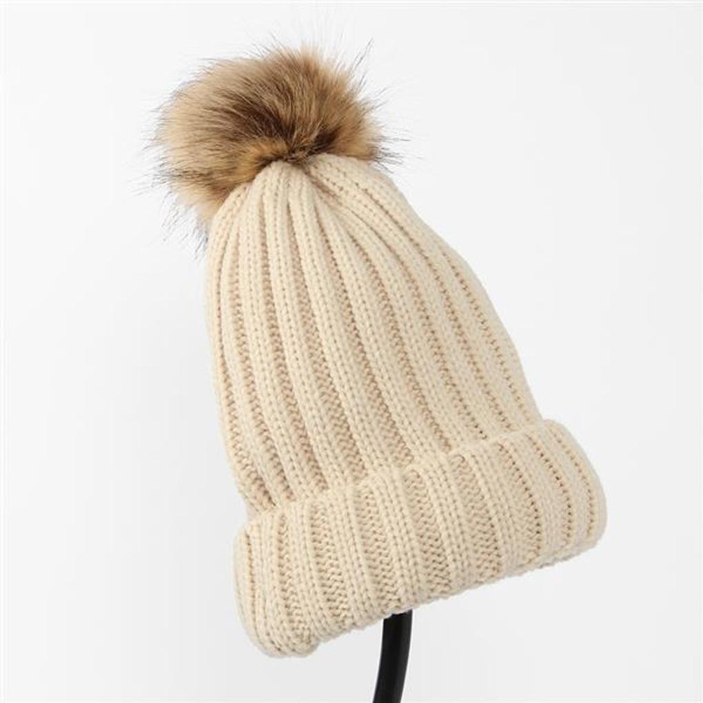 Winter Pom Pom Hat / Beige Knit Hat