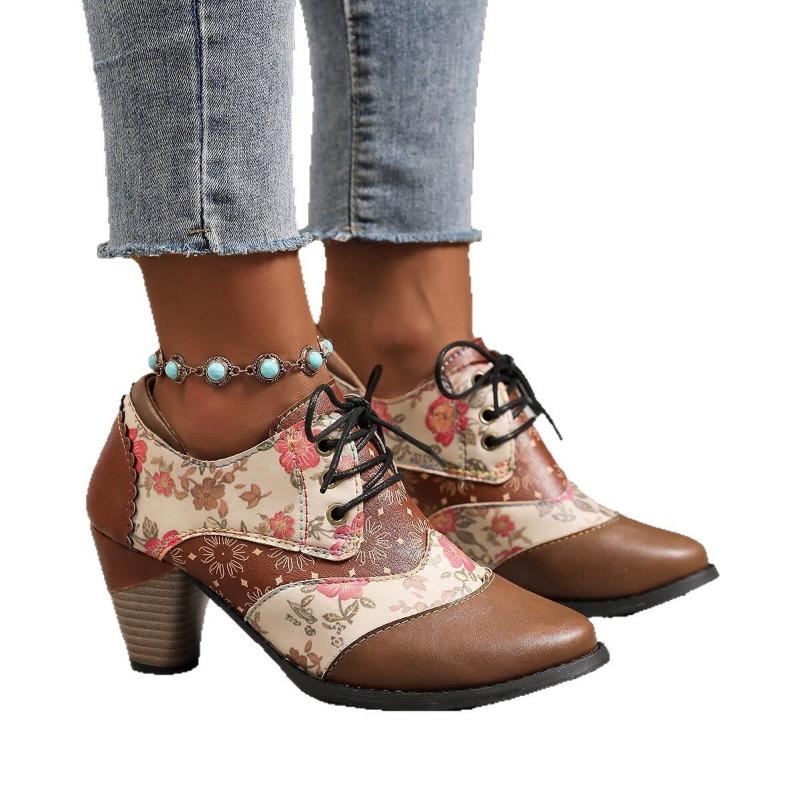 Large Size Coarse Heel Lace-Up Martin Boots Splicing Pointed High Heel Short Leather Boots