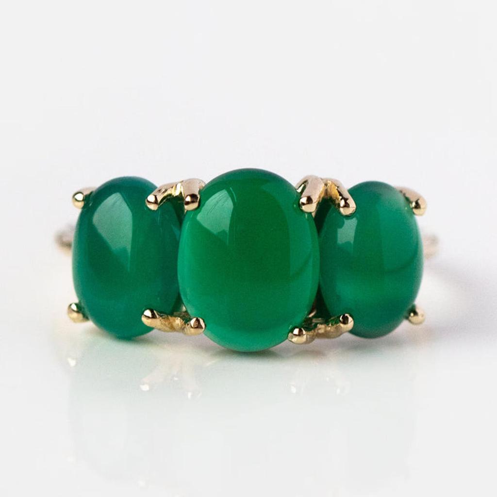 Green Onyx 3 Stone Ring – Oval Cabochon Gemstone Ring In Gold Plated Band, Vintage Style Statement Jewelry Gift for Women