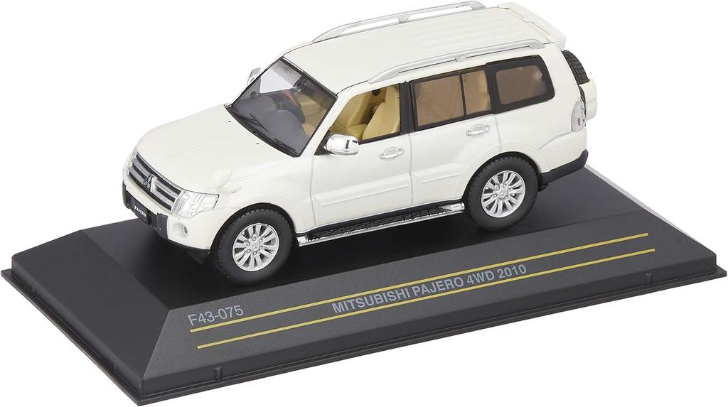 Commercio Internazionale First43 First43 Mitsubishi Pajero 4wd 2010 Bianco Perla Scala 1 43 F43075