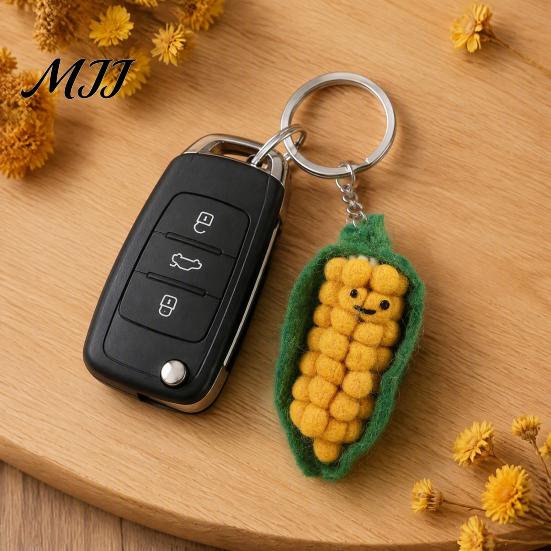 Crochet Fruit Pendant Felt Cartoon Vegetable Keychain, Garlic Pearl Mangosteen Corn Eggplant Bag Decoration Pepper Keyring Pendant, Handmade Keychain