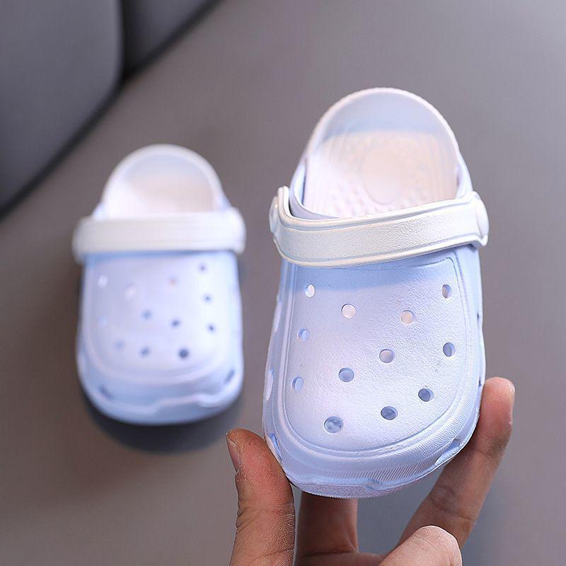 Sommer-Strandschuhe für Kleinkinder und Kinder: Süße Cartoon-Sandalen mit geschlossener Zehenpartie und Anti-Rutsch-Sohle