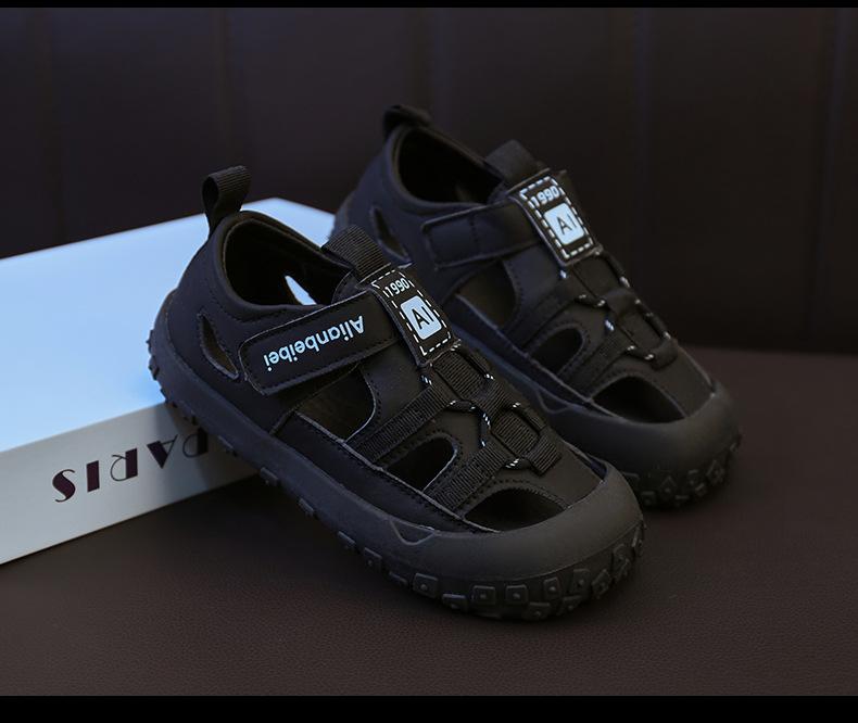 Boys Shoes Bag Head Sandals Summer New Children's Beach Shoes Girls Hollow Outdoor Children's Baby Shoes