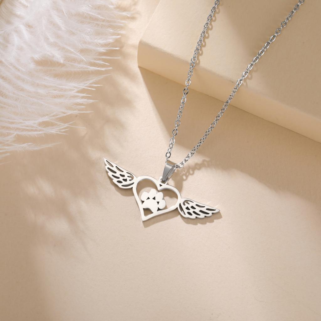 Trendy Stainless Steel Dog Cat Paw Footprint Heart Wings Pendant Necklaces for Women Cute Jewelry Necklaces Gift 2026 New