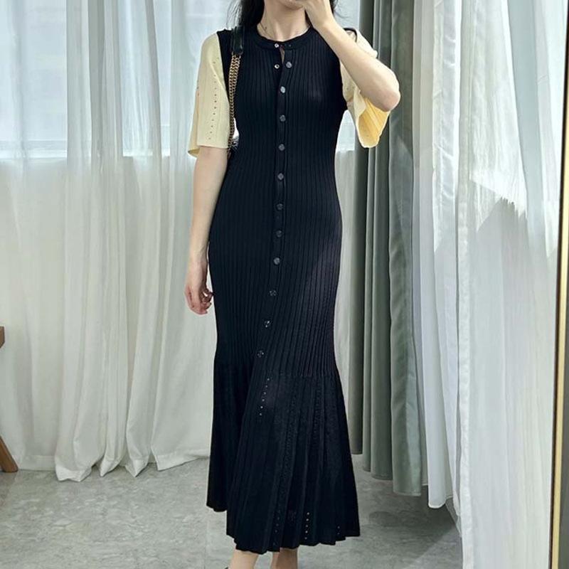

New French Elegant Fragrance High-end Slimming Knitted Mermaid Dress Hollow Slimming Fish Tail Knit Dress S чорний