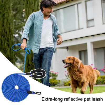 Pevné lano na psa pro střední a velké psy s elastickým tlumením a reflexními proužky Extra dlouhé Odolný nylonový popruh pro bezpečné