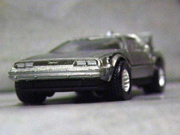 Hot Wheels Back To the Future Time Machine BTTF ZAMAC Loose Premium Model Metal Chassis Real Riders DELOREAN