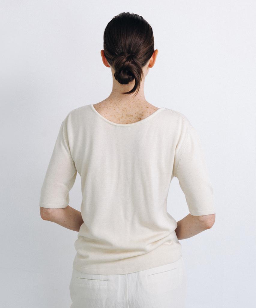 Beullaengkeulumumeon Boat Neck Half Knit_Ivory