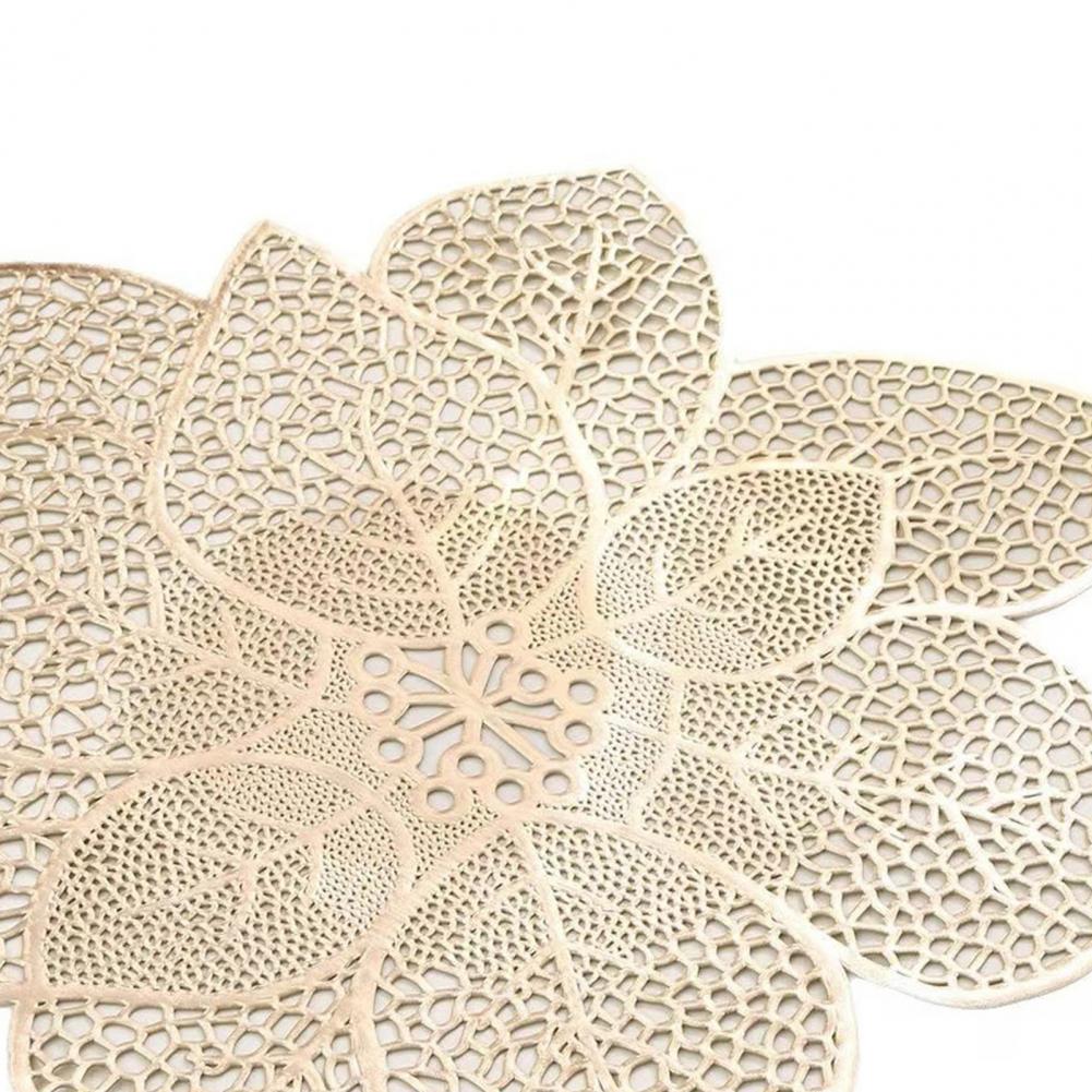 Blumenförmiges PVC Platzset Wasserdichte Tischmatte Familien-Essplatzset Tragbares Küchenplatzset für Restaurants Heimparty