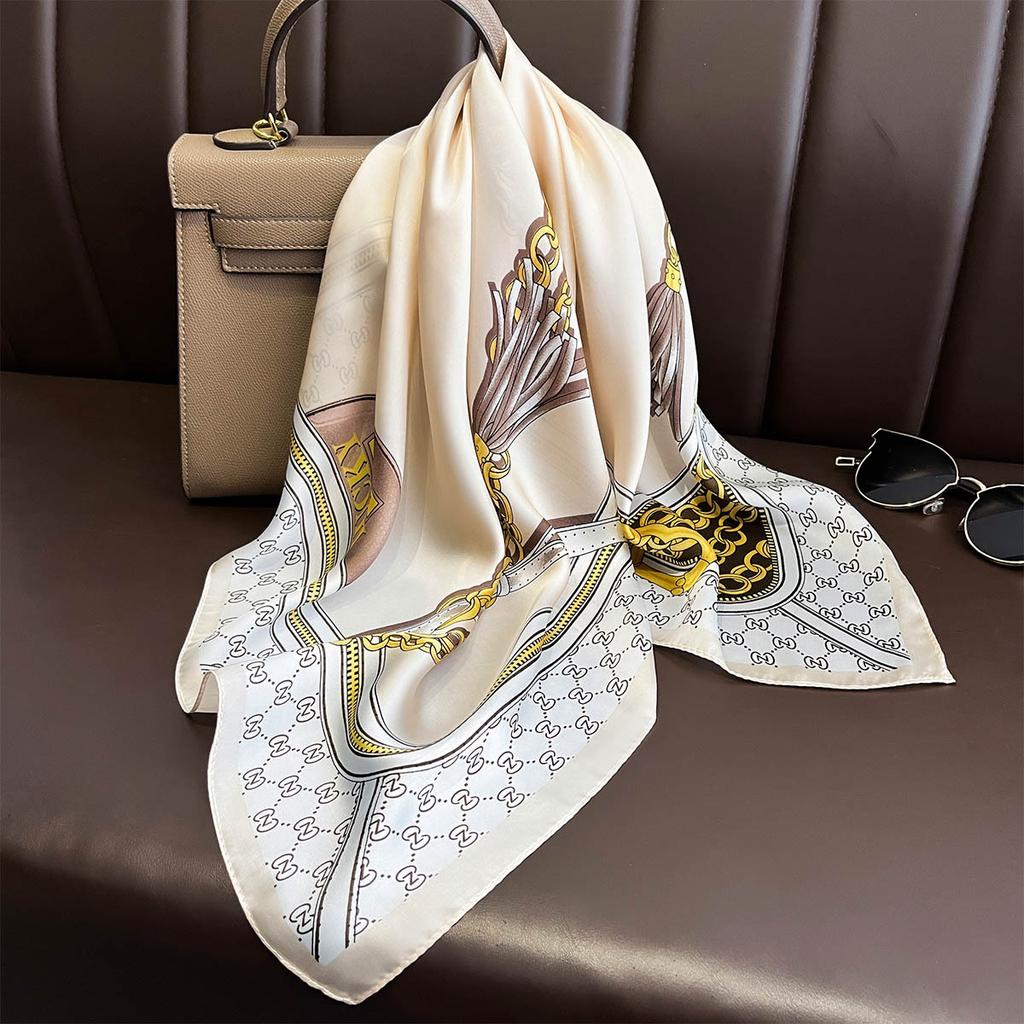 Fashionable Bandana Imitation Silk 70*70Cm Chain Print Square Scarves Women SpringSummer Soft Satin Scarf Hijab Neckerchief