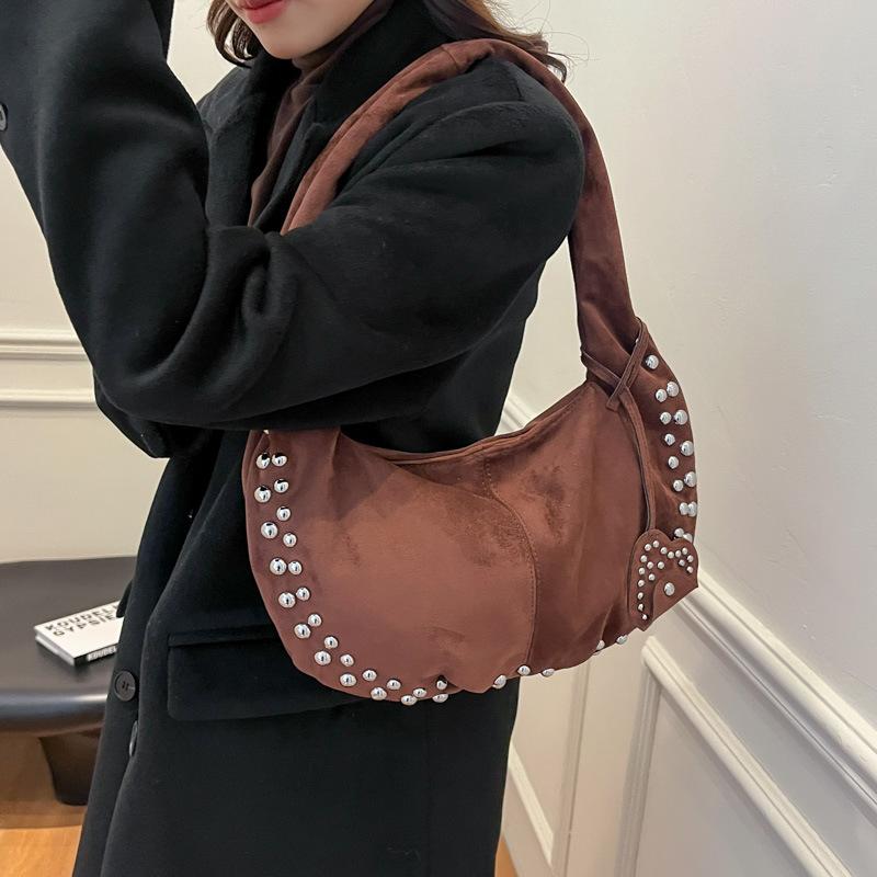 2025 Autumn and Winter New Deerskin Velvet Women's Bag Single Shoulder Diagonal Hanging Rivets Matte Crescent Armpit Casual Tote Handbag