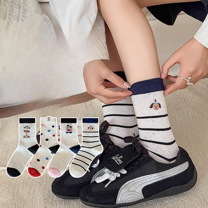 Autumn and Winter Cartoon Bear Women's Jacquard Cotton Women's Socks Multicolored Mid-calf Casual Socks