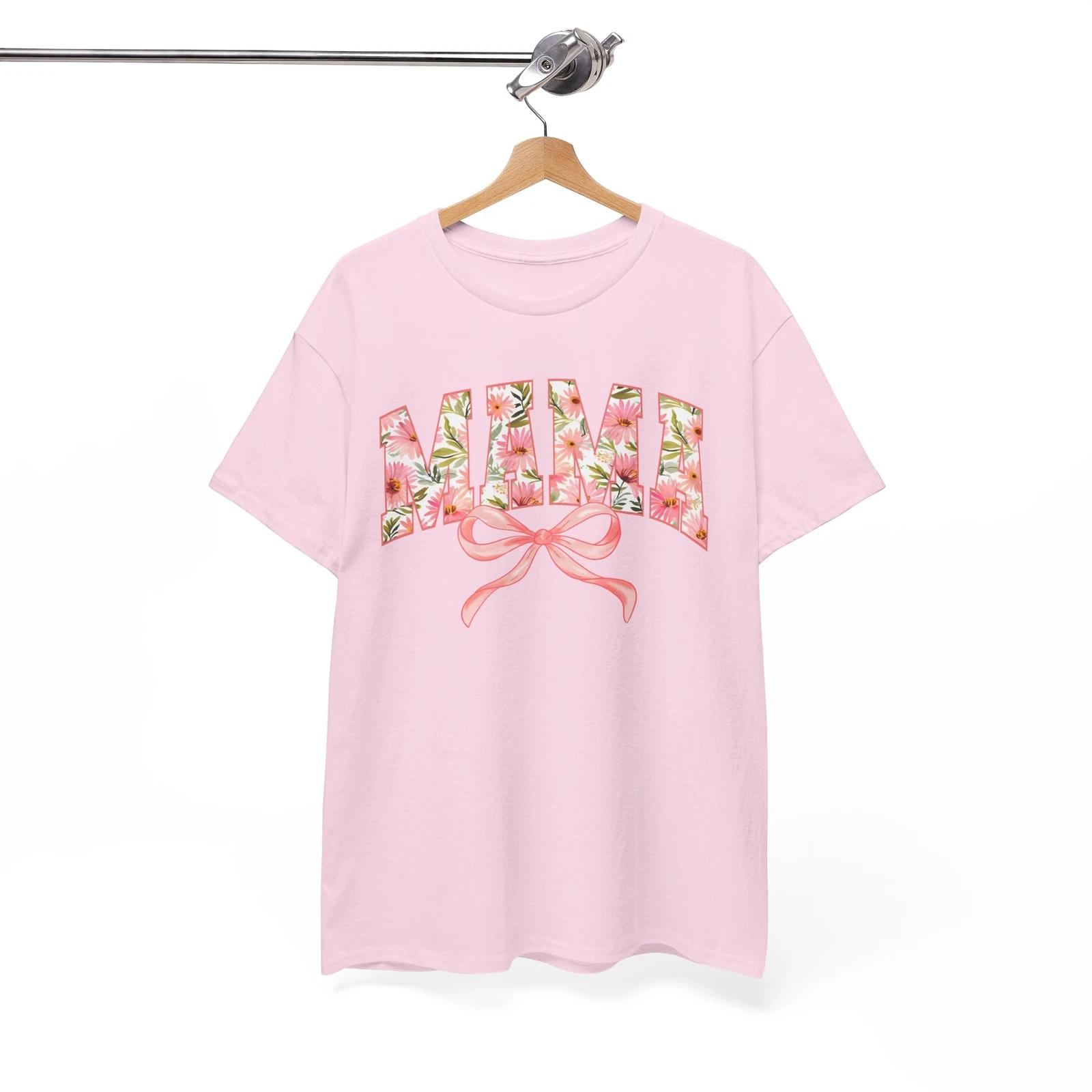 

Mommin’ Ain’t Easy T-Shirt | Funny Motherhood Tee | Cute Gift Idea S