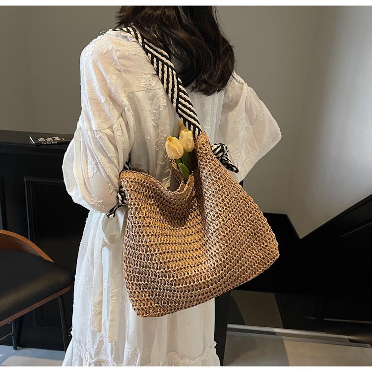 Summer Straw-woven Armpit Big Bag Women's New Fashion Woven Tote Bag Versatile Fake Beach Bag