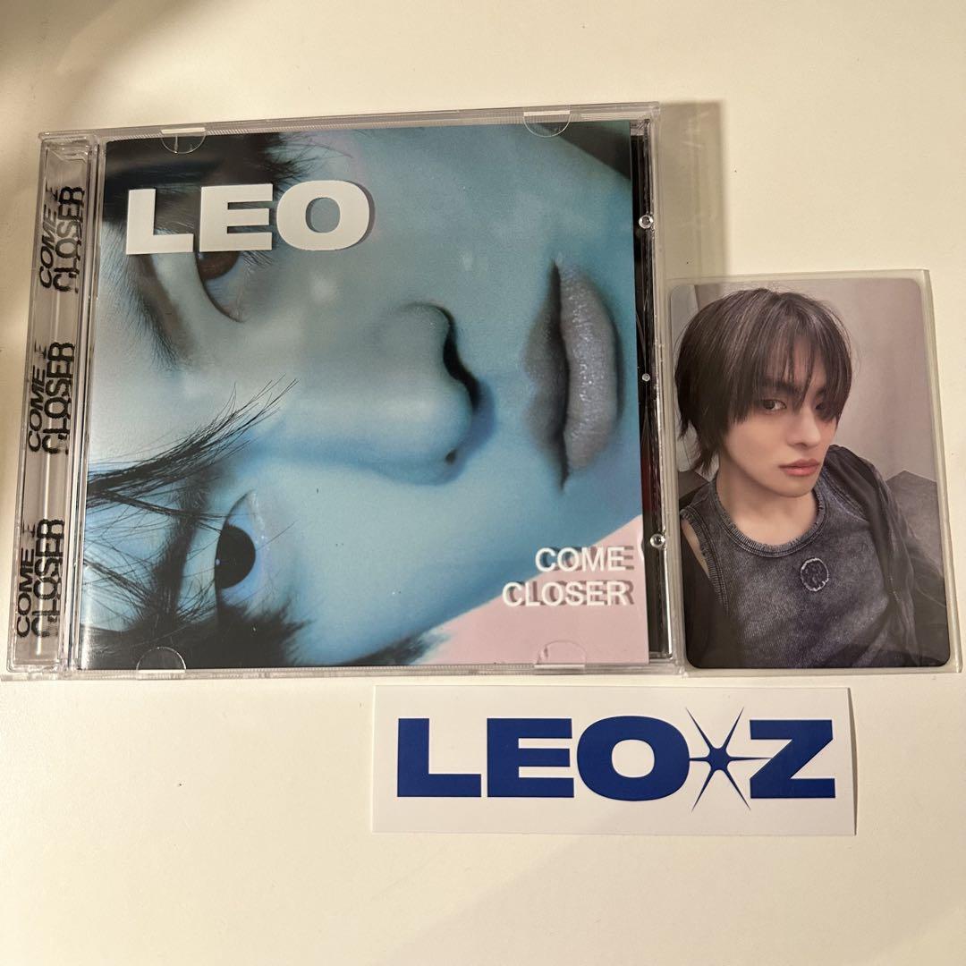 

[USED] LEO COME CLOSER Album Trading Card + Sticker
