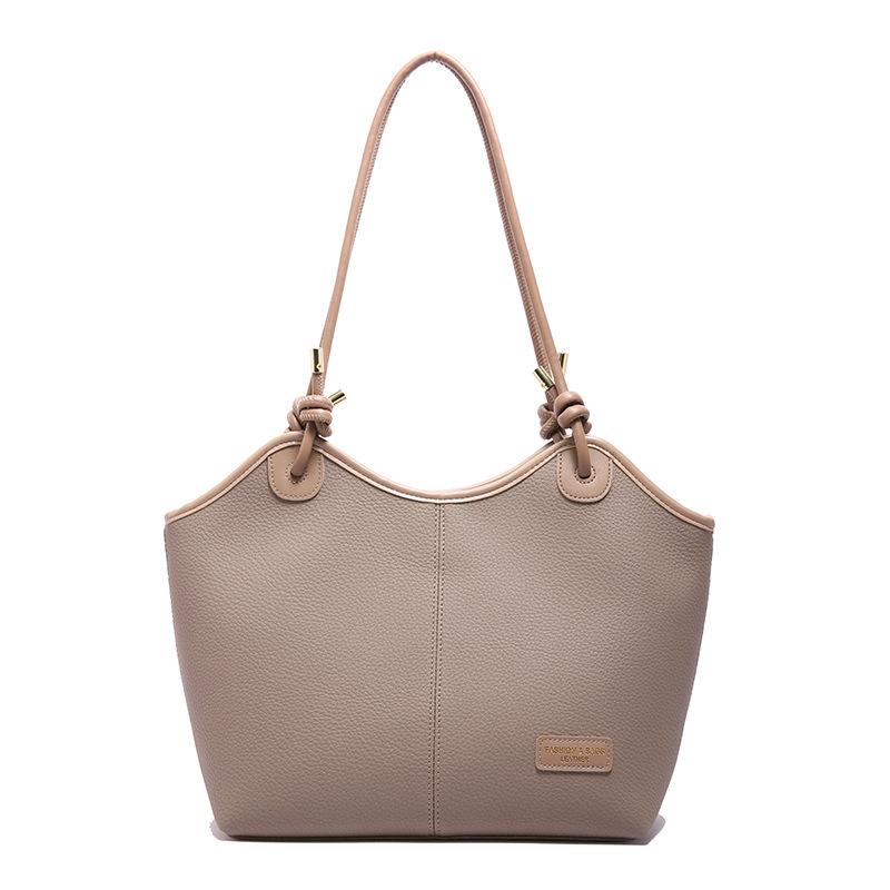 

Retro large-capacity bag women s spring new fashion contrasting color shoulder underarm bag commuter simple tote bag хаки