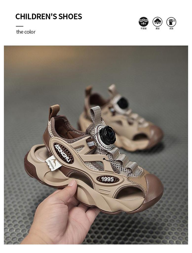 Boys' Sporty Closed-Toe Sandals: Soft Sole Beach Shoes for Big Kids Summer 2024