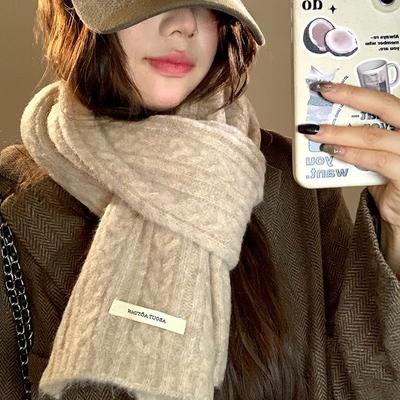 Accessori – Sciarpe e foulard