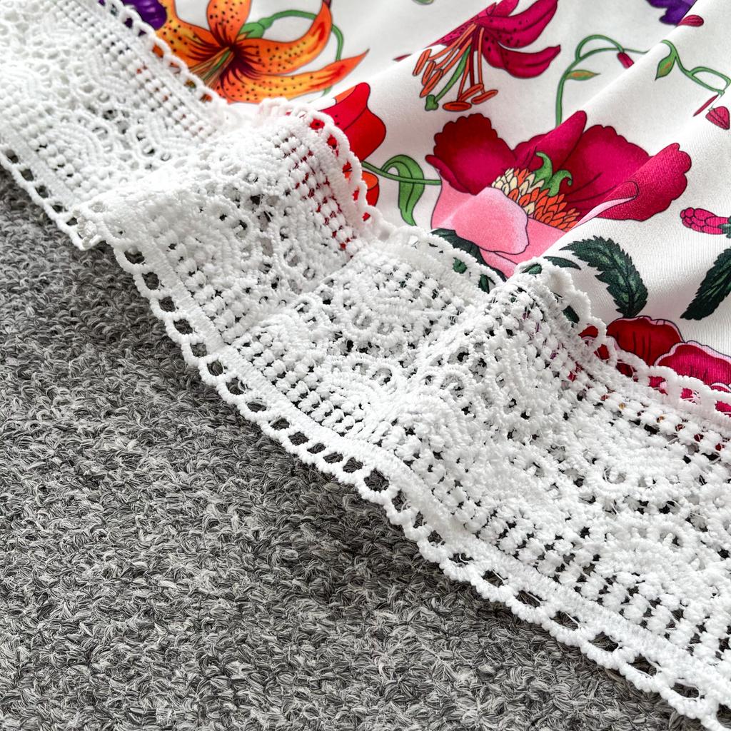 2026 New Floral Print Lace Patchwork Maxi Dress Women Elegant V Neck Long Sleeve White Casual Party Long Dresses Bohemian Robe