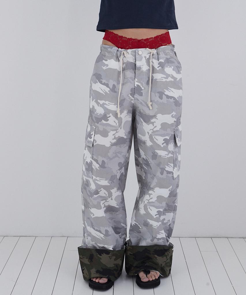 Soleubi Dual Camo Roll-Up Pants / Gray