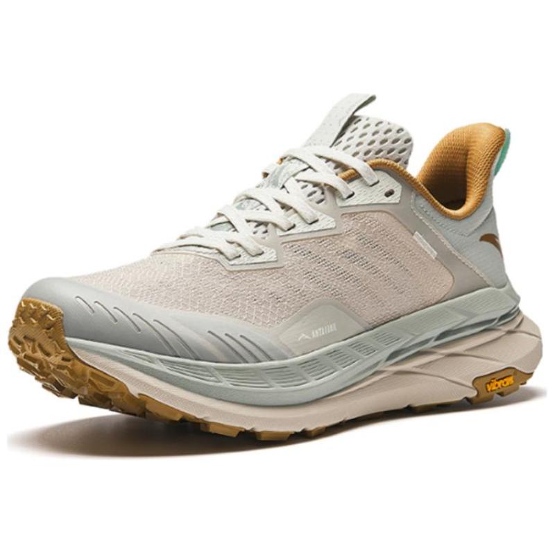 Anta Kunlun Slip Resistant Low Top Running Shoes Men's Gray White Sneakers 112425510-4