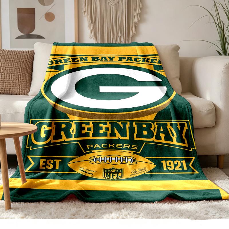 Green Bay Packers Soft and comfortable flannel Suitable for sofas living rooms outdoor camping travel and also makes a great anniversary gif