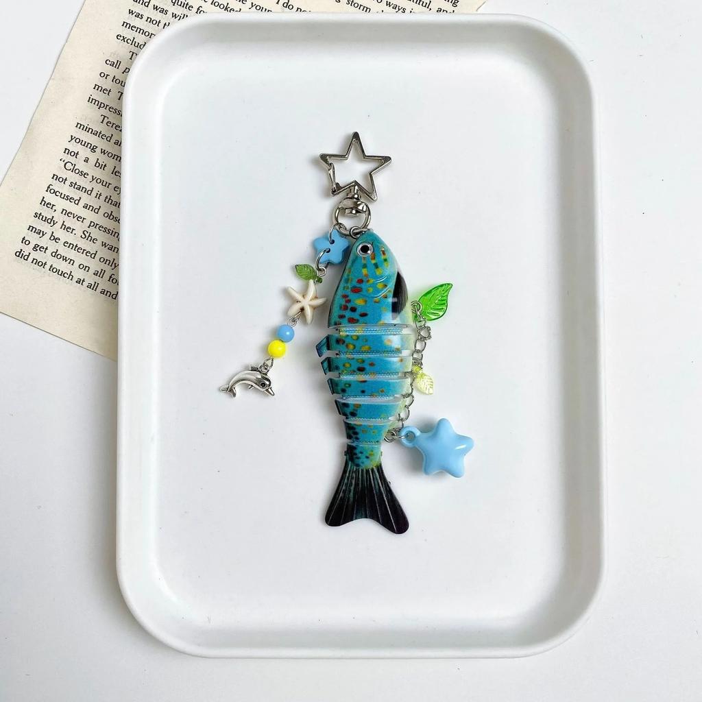 Cute Fish Resin Keychain Charm Colorful Enamel Fish Pendant with Star Beads for Bag Backpack Keyring Handmade Craft Gift