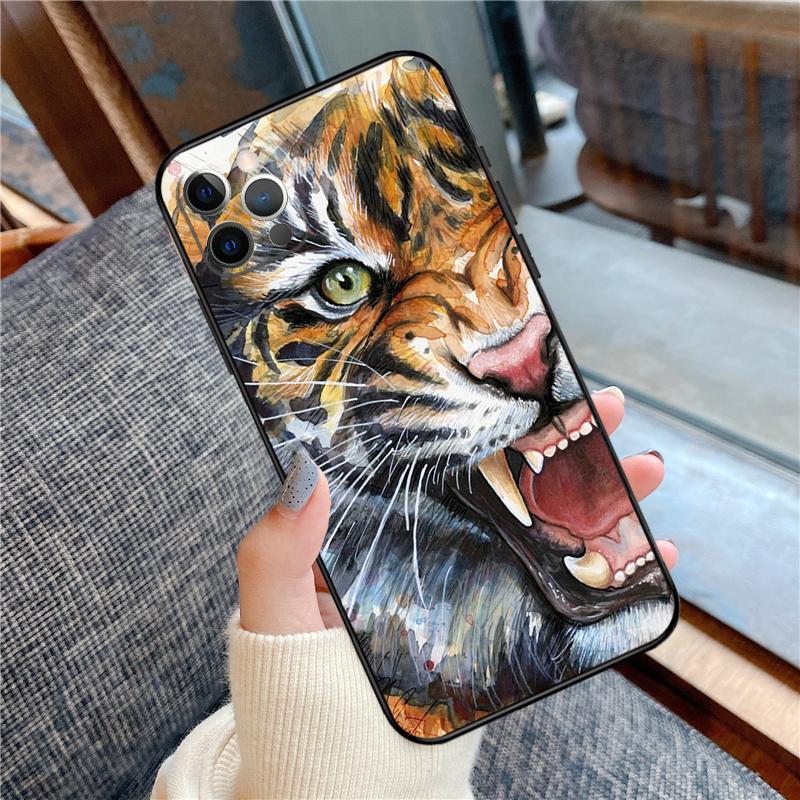 Ferocious Tiger Animal Phone Case For iPhone 16 15 14 12 11 13 Pro Max 12 13 Mini XR 15 16 Plus 16e Cover Shell