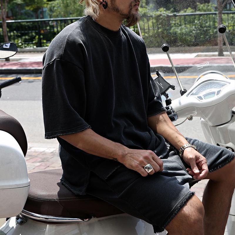 European Plus Size Casual Men's Set: Loose Short Sleeve T-shirt & Solid Color Shorts