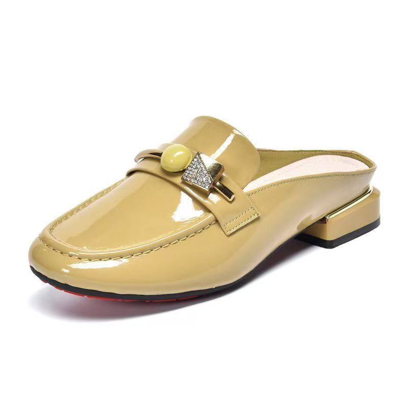 2025 nuove mezze pantofole da donna per l'estate, piatte, in vernice, modello lazy drag, con tacco spesso stile britannico, punta a sacchetto, pantofole fresche da donna