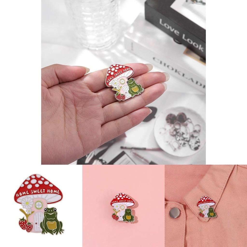 Cute Cartoon Mushroom Frog Brooch Pin Cute Decorative Badge For Backpack And Clothing