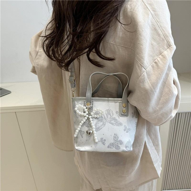 Niche embroidered butterfly bag women's new trendy summer popular versatile messenger bag portable small bag