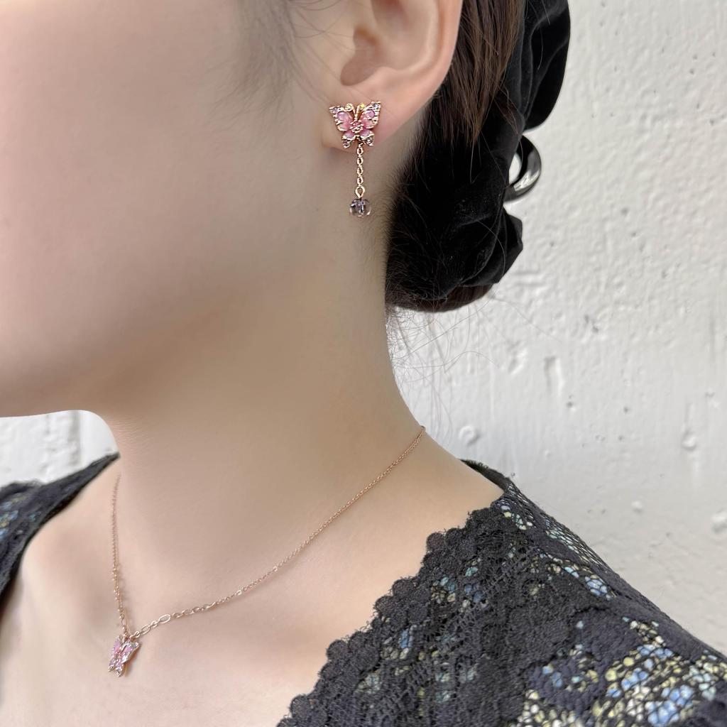 Boucles d'oreilles motif papillon SAME1500 XP [Anna Sui]