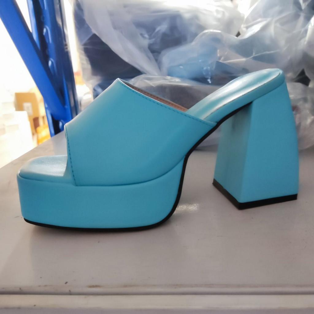 Módní dámské boty Křížové otevřené špičky Dámské pantofle na silné podrážce Nazouvací Čtvercový podpatek Sandály na vysokém podpatku