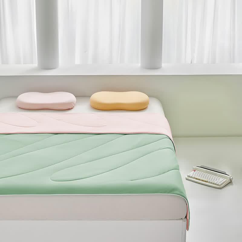 Yalu Cooling Antibacterial Summer Quilt