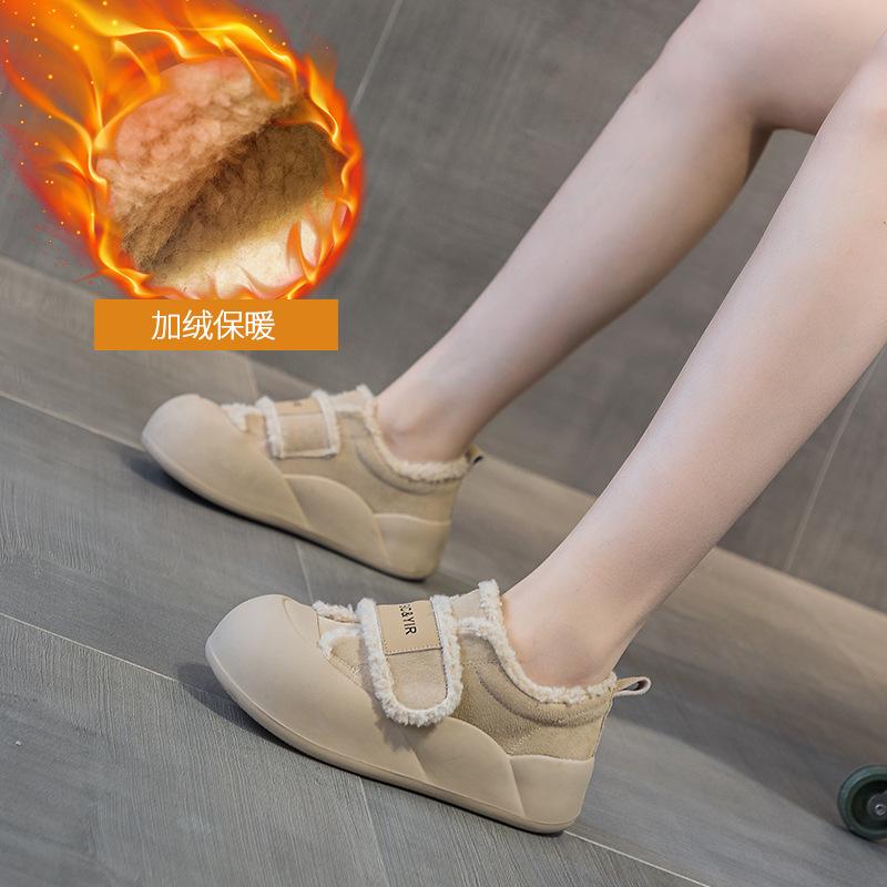 Platform bread shoes 2025 new velvet warm imitation lamb wool matte leather casual fashion Velcro women's shoes