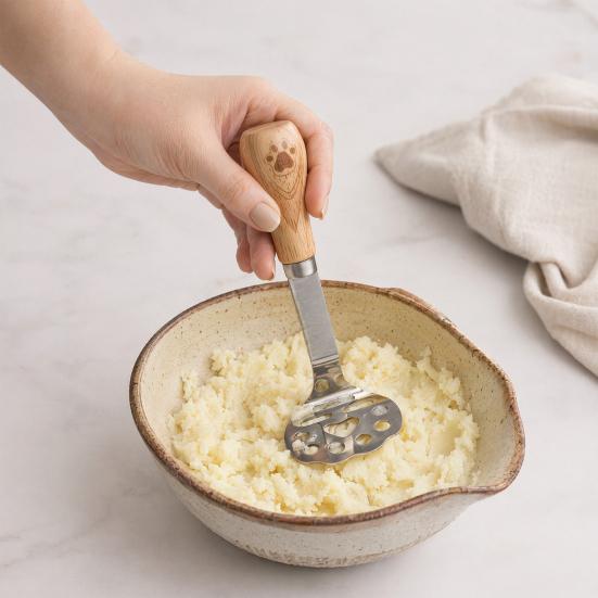 Yousheng Stainless Steel Potato Masher, Standable Manual Vegetable Crusher with Wood Handle, Food Grinding Tool for Mashed Potatoes