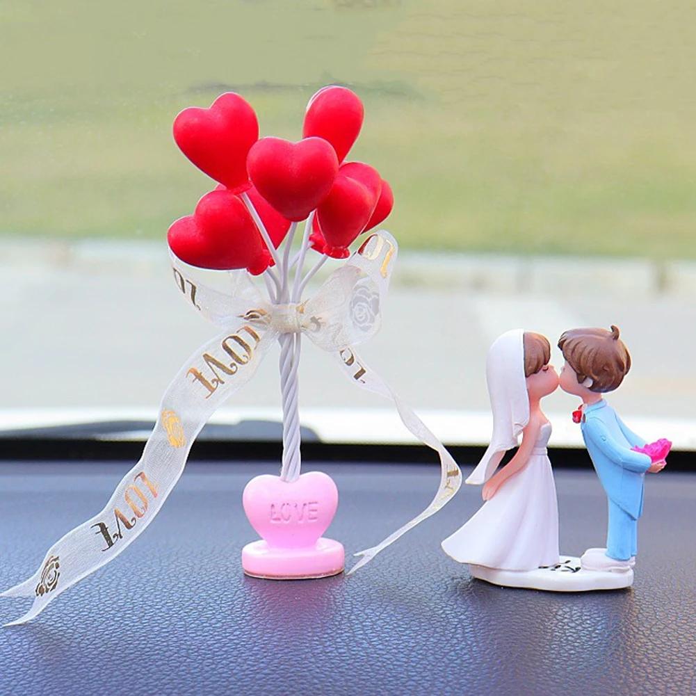 2Pcs/Set New Creative Cute Couple Decoration Center Console Rearview Mirror Girl Goddess Car Interior Decoration Supplies