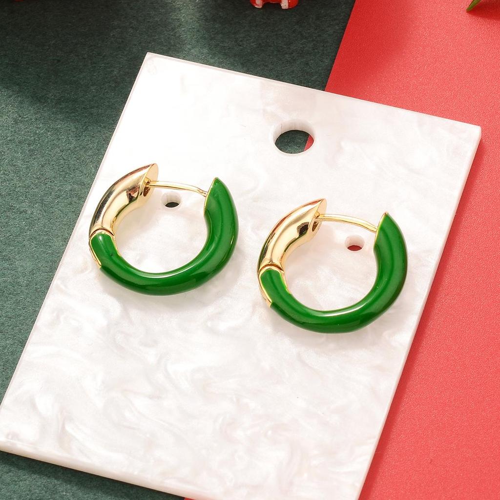 High-End Green Heart Retro Drip Oil Earrings - Autumn/Winter Fashion