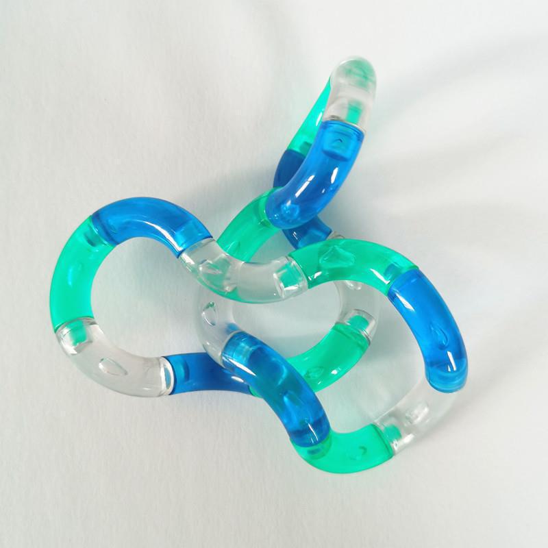 Seven-color Twisty Toy: Stress-relief, Finger Exercise, Relaxation, and Concentration Tool for Kids and Babies.