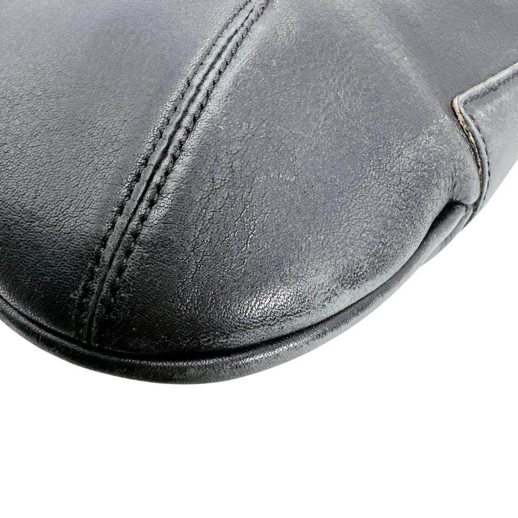 Coach Diagonal Crossing Shoulder Bag Leather Black Women K0D-9204 Used