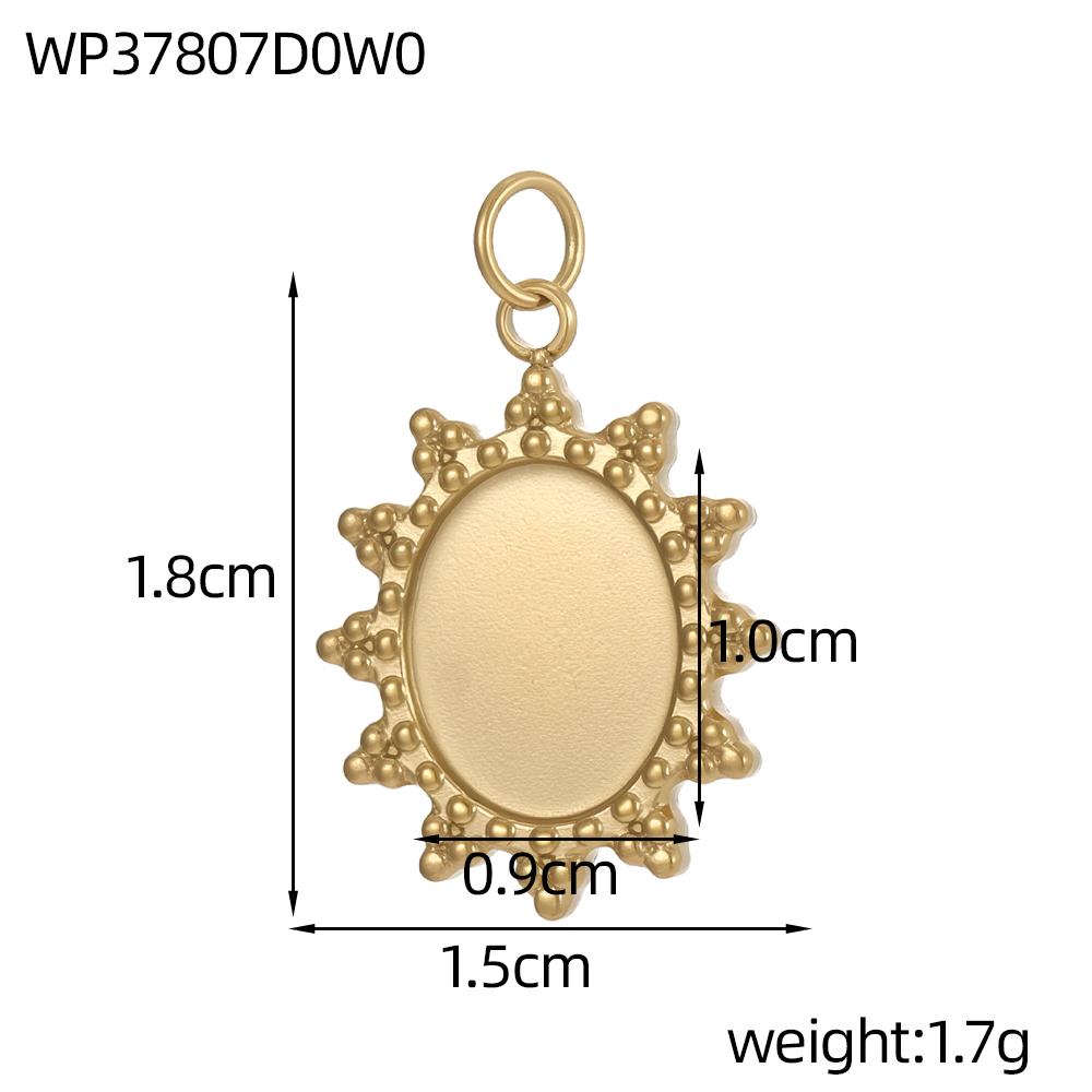 CARLIDANA Trendy 3D Spaceman Astronaut Pendant Space Themed Gold Plated DIY Accessories Stainless Steel Moon Heart Jewelry Charm