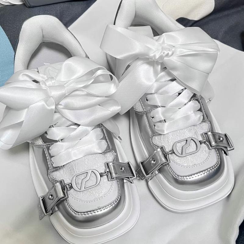 Fashion Shoes for Women Fashion New Silver Retro Casual Sneakers Women's Luxury Square Head Shoes Designer Flat Shoes Zapatos De Mujer