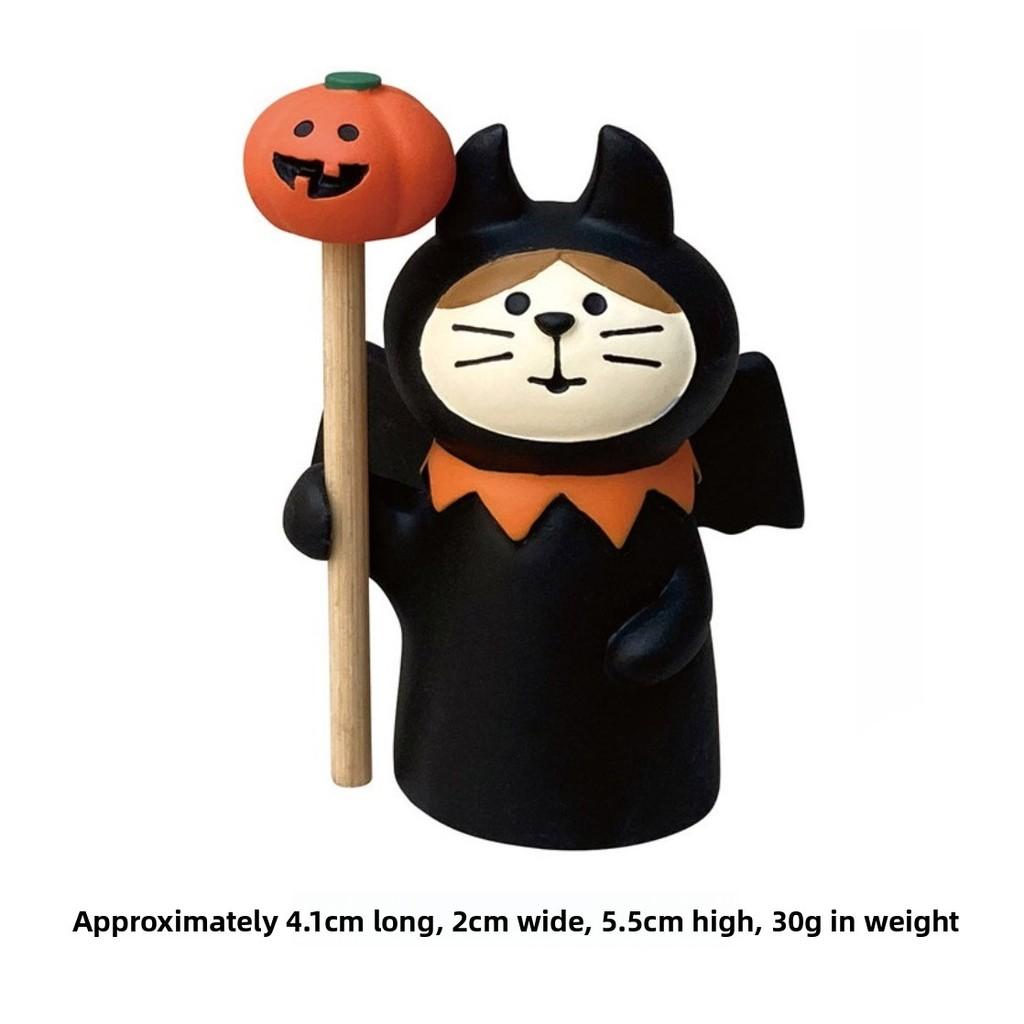 Autumn Harvest Resin Cat Figurine With Cute Cartoon Design For Gift And Collection