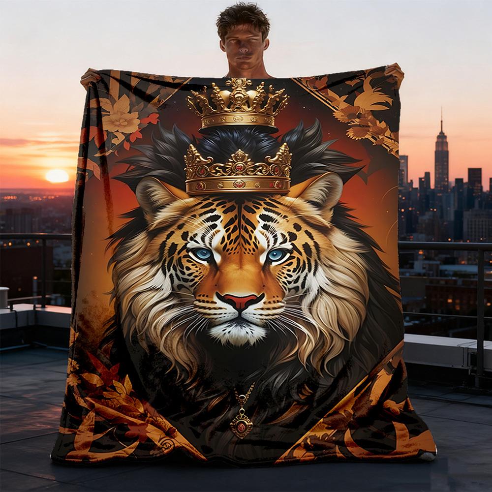 1pc Royal Tiger Crown Print Outdoor Blanket, Lightweight Polyester,