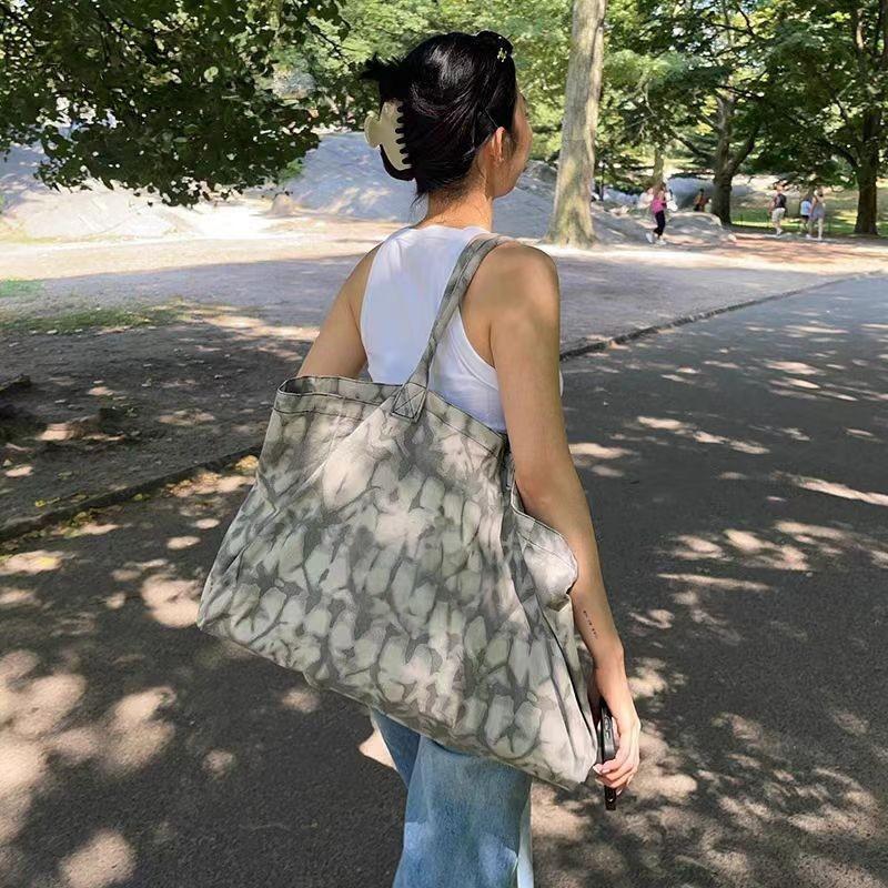 Disponibile: Borsa a tracolla impermeabile in tela per yoga, grande capacità per fitness e pendolarismo