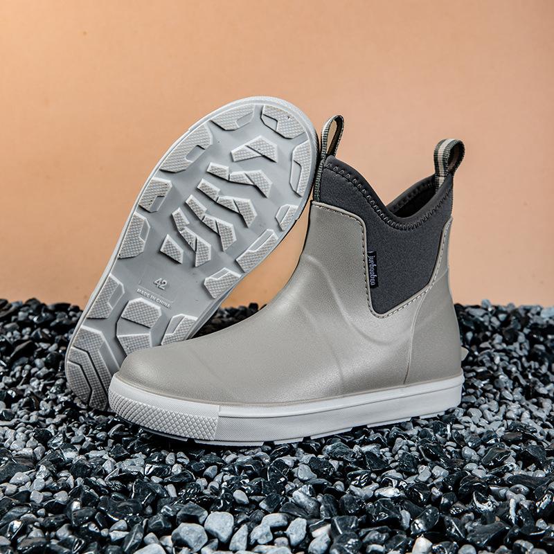 Fashion Versatile Casual Middle Tube Waterproof Shoes Men Fashion Hiking Shoes Anti-slip Wear-resistant Outdoors Rain Boots Fishing Boot