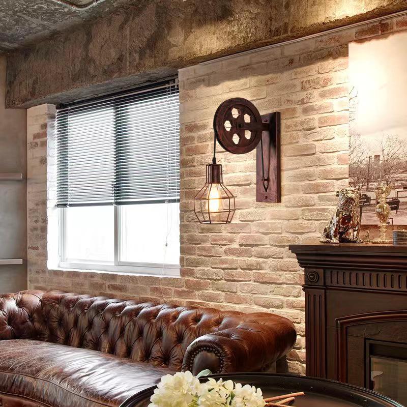 Industrial Retro Iron Art Wall Lamp with Pulley for Restaurants, Corridors, and Hallways