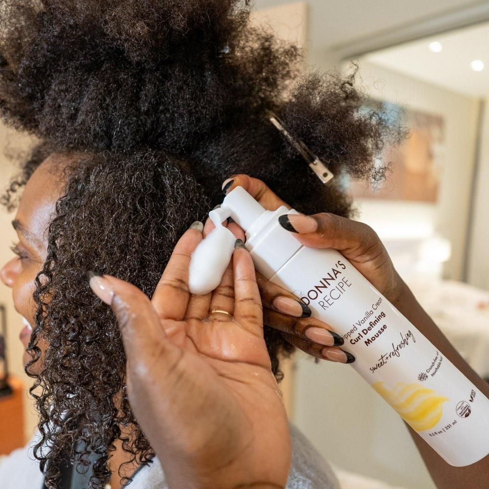 Donna S Recipe Whipped Vanilla Cream Curl Defining mouSSe 8.5 Oz