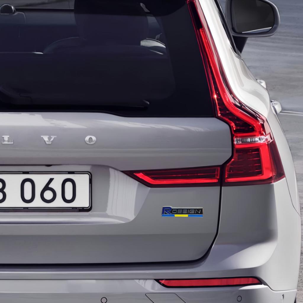 1 szt. Emblemat na przedni grill samochodu, Naklejka z emblematem na karoserię samochodu dla C30 C40 C70 S40 S60 S80 S90 V40 V50 V60 V70 XC40 XC60 XC70 XC90